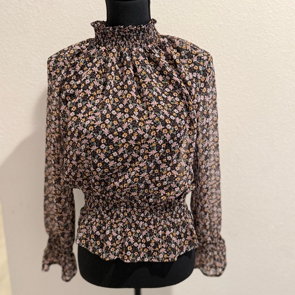 Elegant Floral Ruffle Blouse